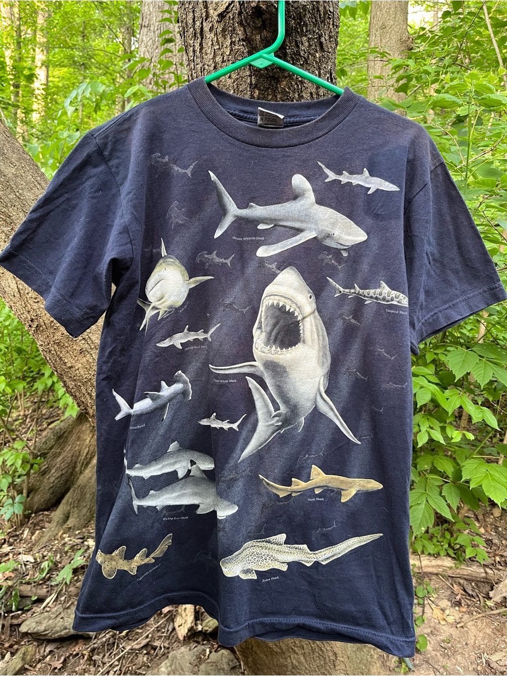 Vintage 1999 JAM Sharks All Over Print T-Shirt Men’s Medium Navy Blue Sea Ocean